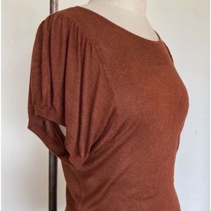 Halogen rayon knit sweater top, boat neck, unusual short sleeves, rust color, M